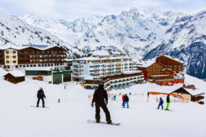 ski lodging, hotel
