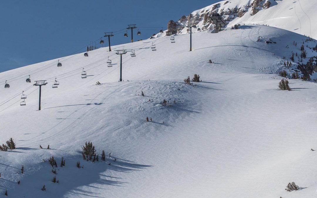 Aspen Partnership Buys Mammoth Resorts