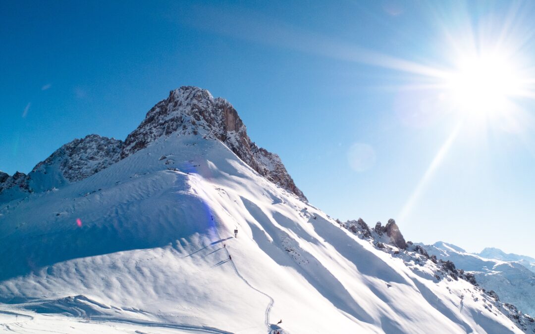 The 5 Sunniest Ski Resorts in the US (who also get snow)